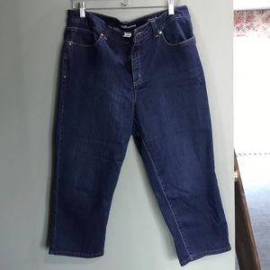 Croft & Barrow Classic fit straight jean capris